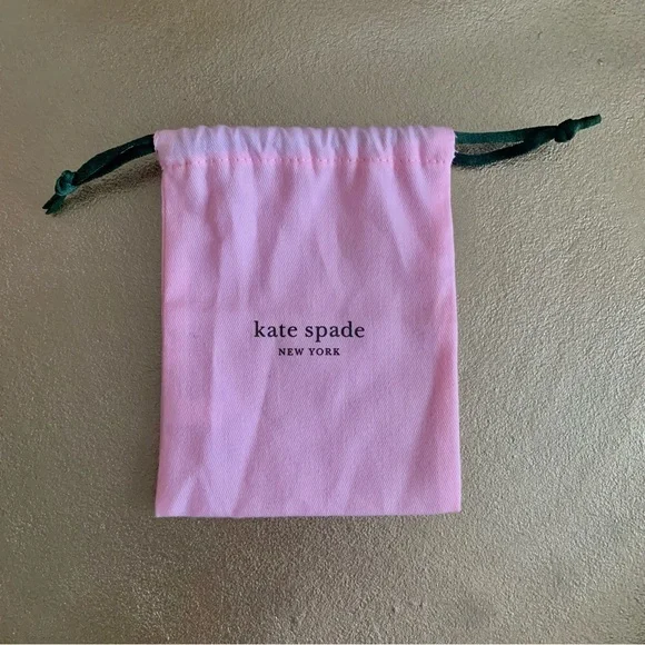 Kate Spade Rose Gold Flower Pendant Necklace Cream Enamel Spade Logo NWT Gift - Picture 16 of 16